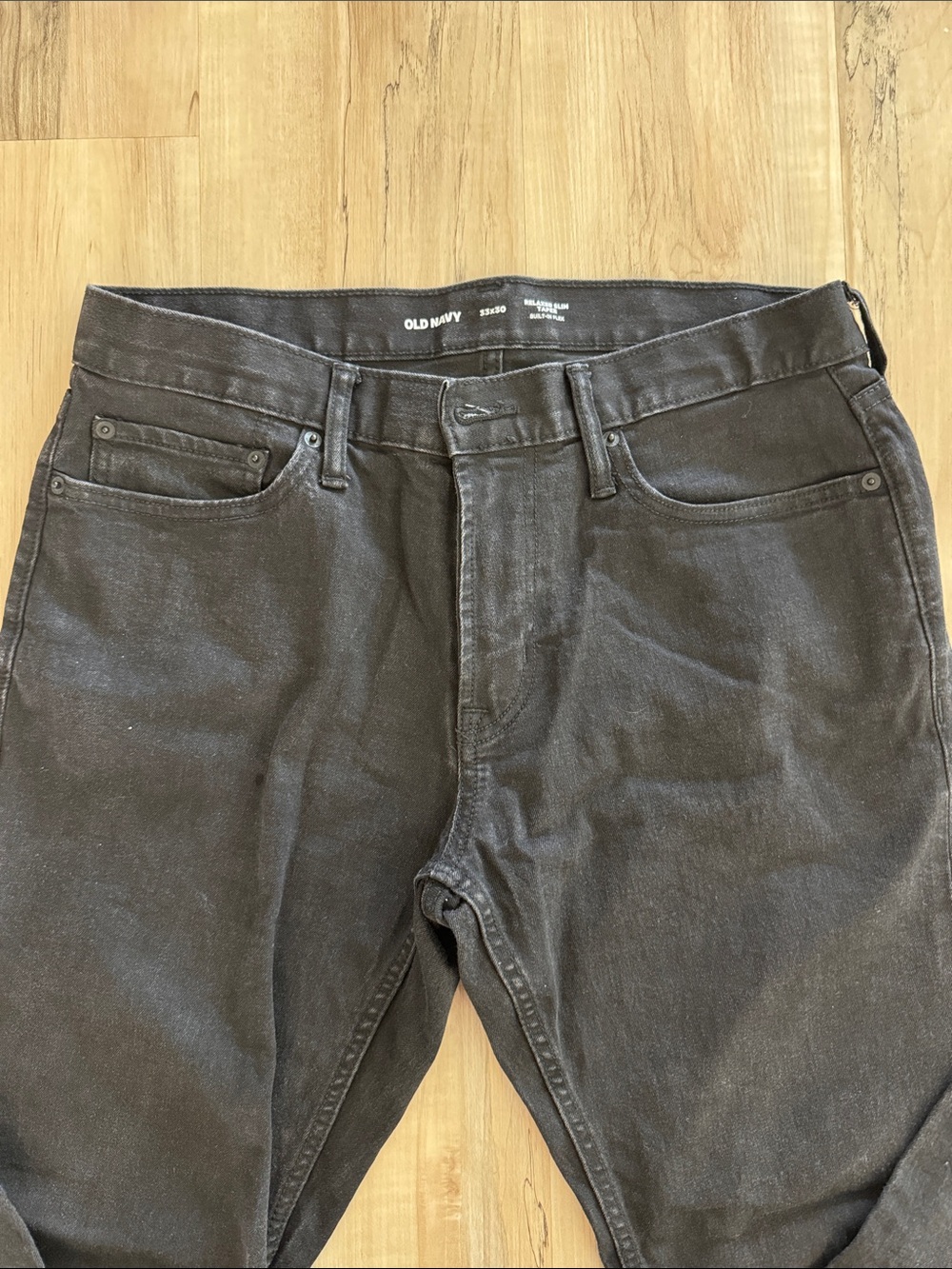 Old Navy Men's Black Built-In Flex Relaxed Slim Taper Jeans